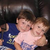 Julie Suggs Photo 12