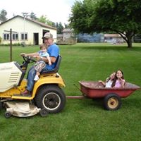 Lisa Shrader Photo 7