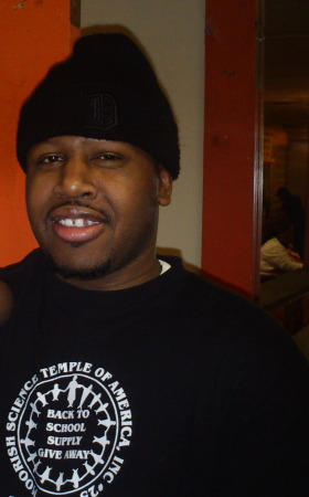 Anthony Moore Photo 33