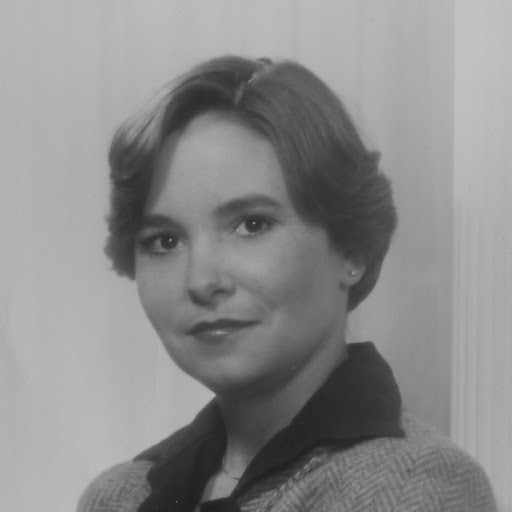 Bridget Norris Photo 5