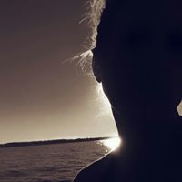 Jennifer Joyner Photo 23