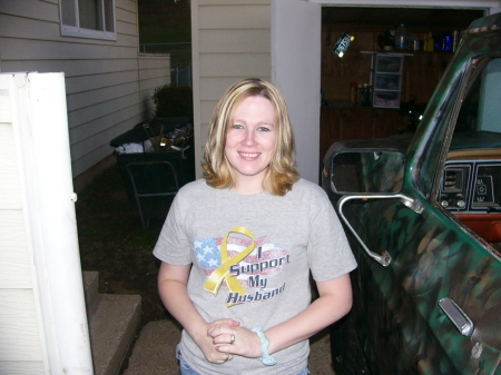 Michelle Johnston Photo 32