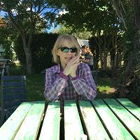 Angela Jefferies Photo 14