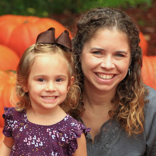 Cecilia Long Photo 14