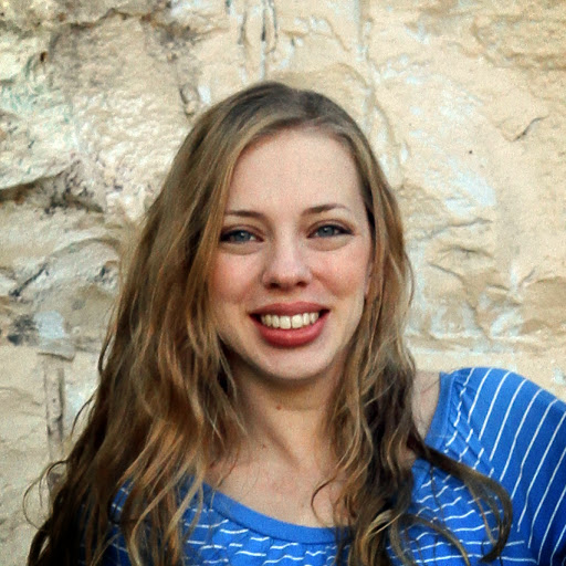Bridget Robinson Photo 19