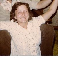 Ellen Morrow Photo 13