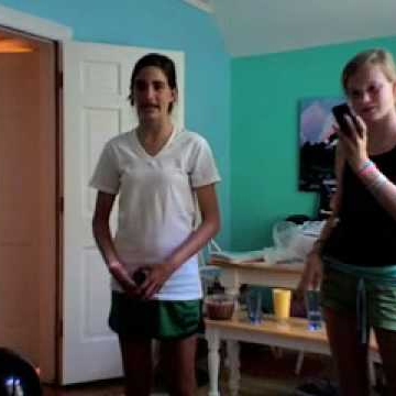 Charlotte Hurst Photo 30