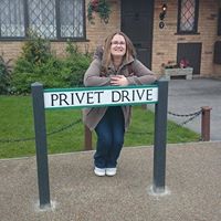 Victoria Holman Photo 16