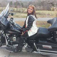 Kelli Harvey Photo 14