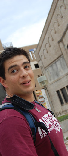 Richard Deleon Photo 17