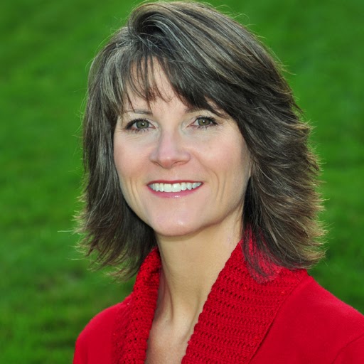 Angela Moss Photo 18