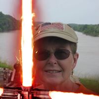 Phyllis Simmons Photo 35