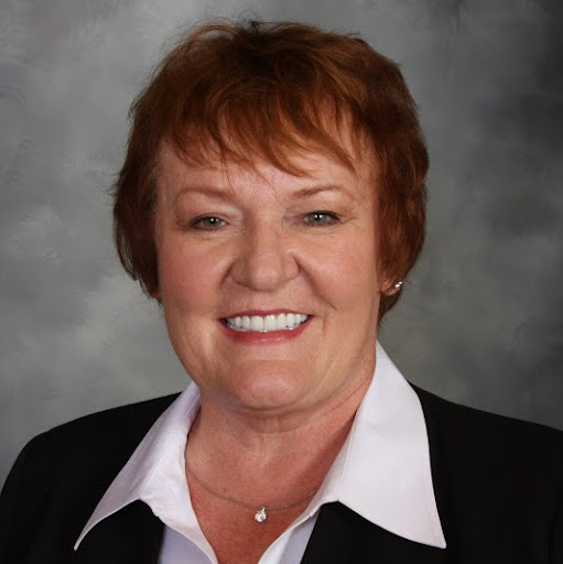 Linda Krause Photo 20