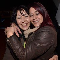 Sara Robins Photo 17