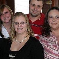 Kelly Sheppard Photo 45