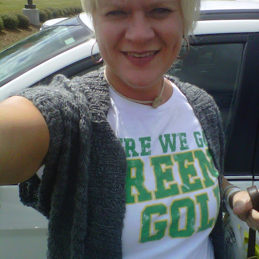 Susan Watkins Photo 40