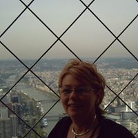 Christine Strange Photo 33