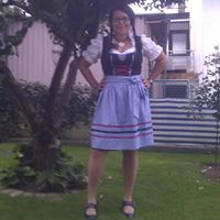 Stefanie May Photo 12