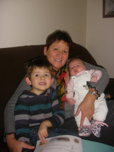 Julie Ulrich Photo 28