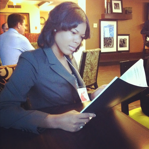 Cynthia Walker Photo 14