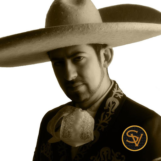 Salvador Villanueva Photo 32