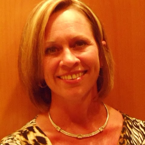 Deborah Lange Photo 33