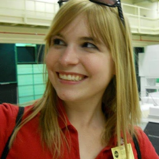 Suzanne Smith Photo 31
