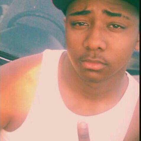 Derrick Richards Photo 12