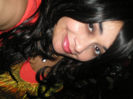 Esther Alvarez Photo 33