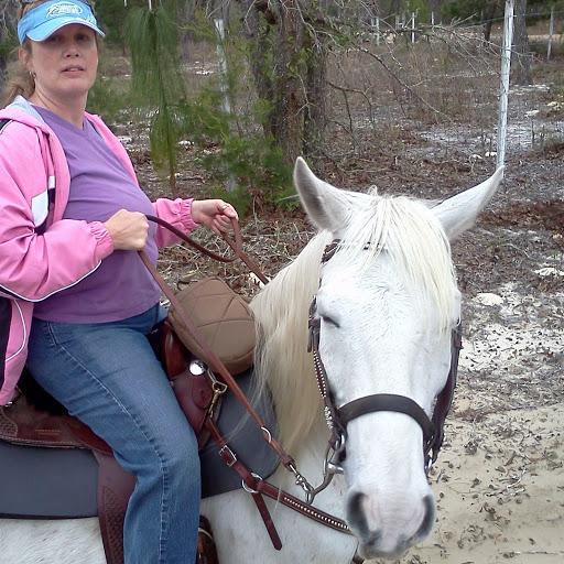 Susan Nicholson Photo 39