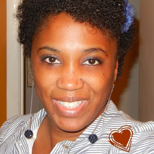 Alicia Watts Photo 10