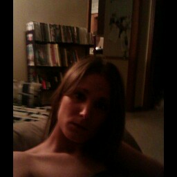 Kelly Hendricks Photo 33