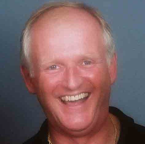 Donald Whyte Photo 8