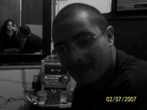 Richard Rounds Photo 31