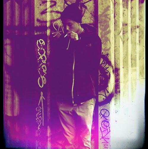 Alexander Benjamin Photo 17