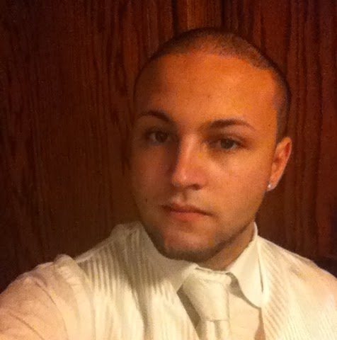 Zachary Roth Photo 34