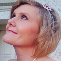 Louise Morton Photo 16