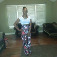 Ericka Bell Photo 18