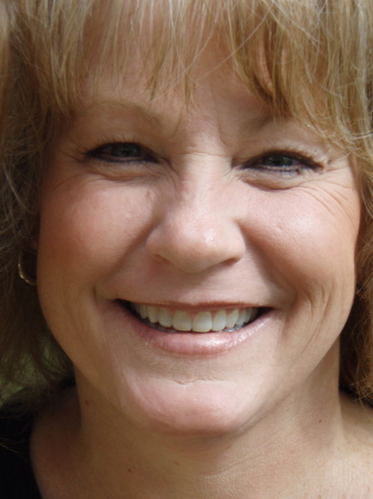 Angela Warren Photo 31