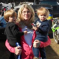 Kelly Combs Photo 24