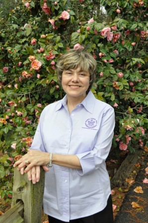 Julia Caldwell Photo 26