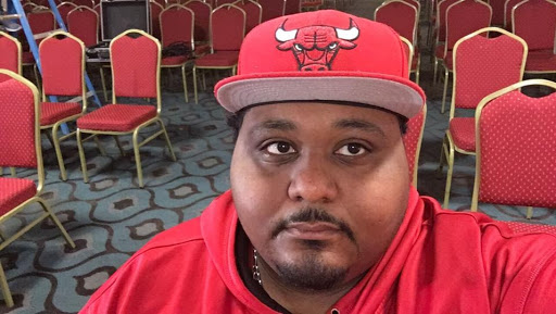 Jonathan Stevens Photo 21