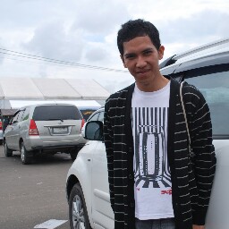 Andrea Ryan Photo 17