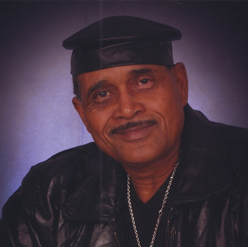 Ronald Harrington Photo 33