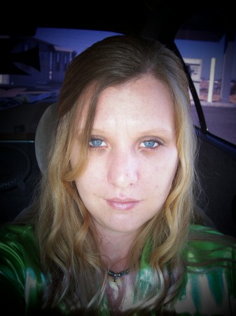 Stephanie Hoffman Photo 26