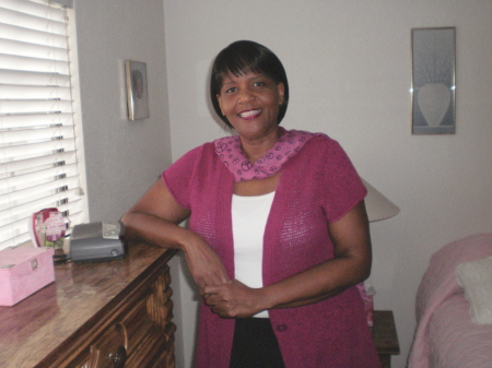 Cynthia Livingston Photo 21