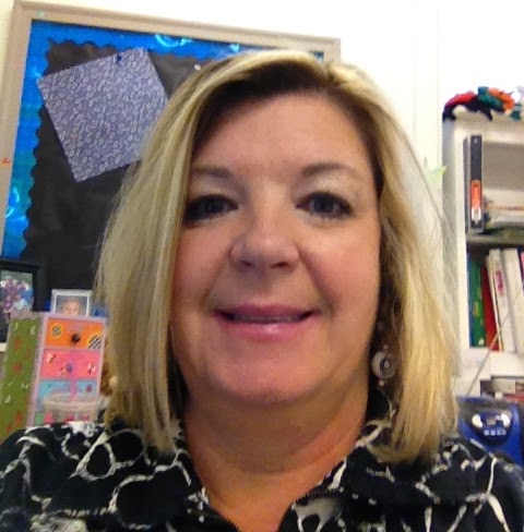 Lisa Maurer Photo 35
