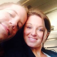 Jennifer Lindstrom Photo 17