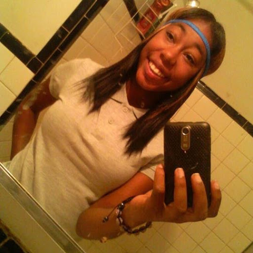 Josie Jones Photo 20