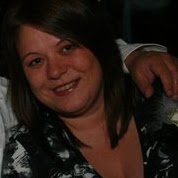 Angela Ferris Photo 28